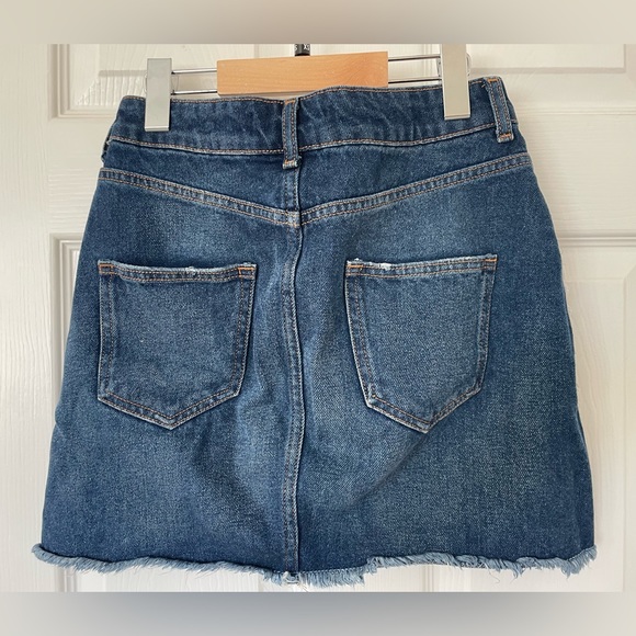 Zara denim mini skirt - Picture 3 of 3